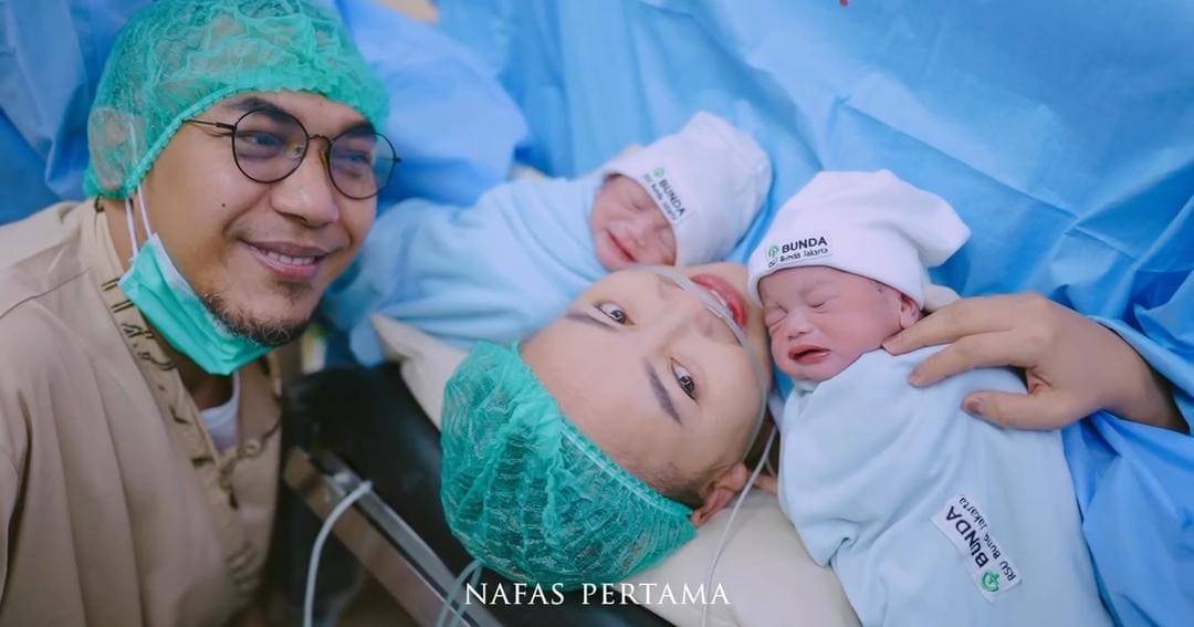 Instagram.com/nina_mpokalpa